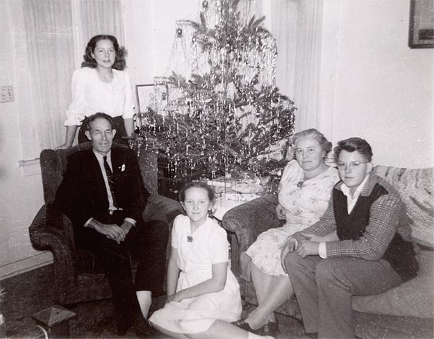Photo of Marian and her family, Christmas 1944