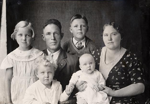 Photo of Marian Buzby ewert and her family